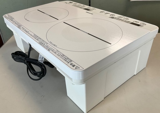 【RKG】特価！アイリスオーヤマ/IHコンロ/IHK-W12S-W/中古品/2022年製/台付き