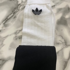 adidas 靴下 27～29cmの画像