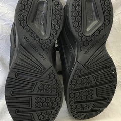 ⭐︎ドリーム2号館⭐︎ニューバランス/MX60SV4B/BK/27.5cmの画像