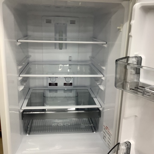 K【極美品】三菱　ノンフロン冷凍冷蔵庫　MR-P15E3J-W　2023年製 三菱電機 冷蔵庫：Pシリーズ MR-P15K トップ