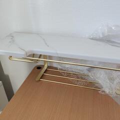 トイレットペーパー置きの画像