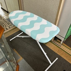 アイロン台スタンド式(高さ調節可能の画像