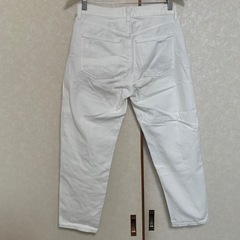 【美品】ユニセックスM相当UNIQLO白パンツの画像