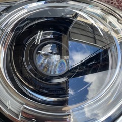 SUZUKI 純正 ハスラー 4AA-MR52S 右ヘッドランプ 運転席側  35120-59S12 LED ICHIKOH 1985 の画像