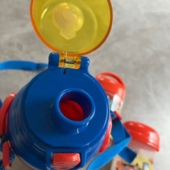マリオ水筒、おしぼりケースの画像