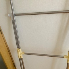 室内物干しの画像