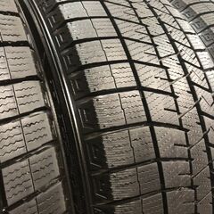 DUNLOP WINTER MAXX WM03 215/55R18 18インチ スタッドレス 4本 23年製 バリ溝 CX-30/MX-30 ハイエース等　(MTE966)クレジットカード QRコード決済可能の画像