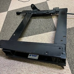h系アルトワークス　シートレール　スズキスポーツ　運転席側　旧規格の画像