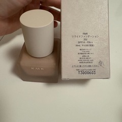 RMK 化粧品セットおまけ付きの画像