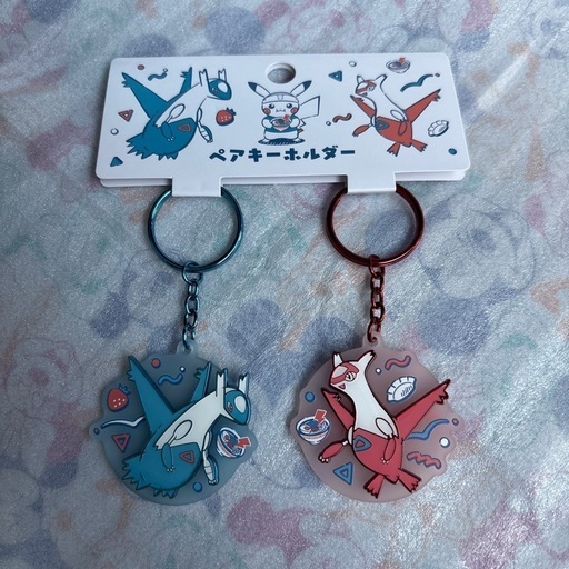 ポケモン ラティオス ラティアス ペアキーホルダー ロゴピンズ ぬいぐるみ ペアキーホルダー ポケモンセンターフクオカR ｜【公式
