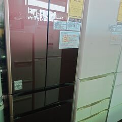 ジャングル×2 和泉大型良品館 HITACHI 6ドア冷蔵庫 R...