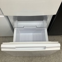 SHARP 2ドア冷蔵庫の画像