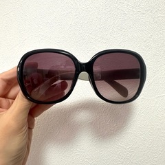 MARC BY MARC JACOBS サングラスの画像