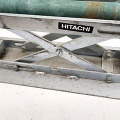 日立工機 補助ローラー 高さ約50～160ｍｍ 卓上マルノコ用 高速切断機用 木材加工 大工道具 DIY HITACHI 札幌市 平岸店の画像