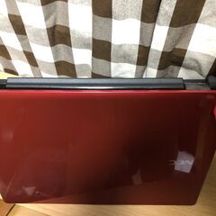 💗自宅使用に最適！美麗美品・高速i5第5世代・爆速新品SSD256GB・メモリ8GB・Win11・Webカメラ内蔵Office2021・💗大人気のお洒落エクストラレッド/15.6ｲﾝﾁ/無線LAN/DVD・CD再生ソフト付　No.2506027-2の画像