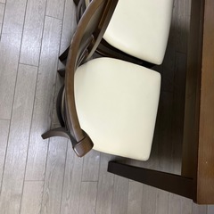 ダイニングテーブル 椅子セットの画像