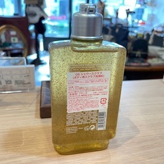 E7015【ロクシタン】オスマンサス シャワースクラブの画像