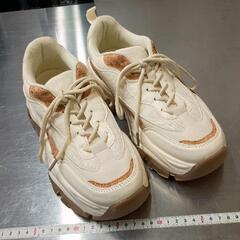 0627-143 スニーカー