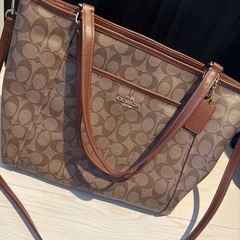 7月末で搭載終了　COACHのバック　の画像