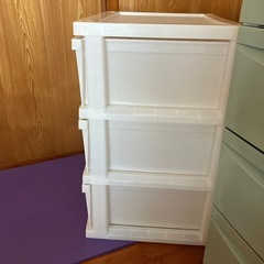 あげます　クローゼットチェスト2個セットの画像