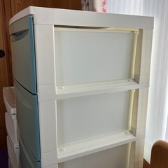 あげます　クローゼットチェスト2個セットの画像