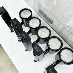 【美品】LED照明器具　スポットライト5個　15000円 
の画像