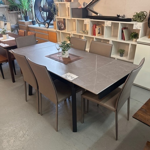 ダイニングテーブルセット　伸長式