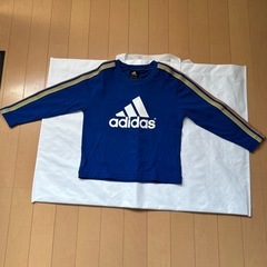 adidas(110サイズ)長袖青🟦セットの画像
