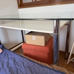 ガラステーブル　長1200  奥745  高735  の画像