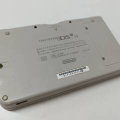 ニンテンドーDSi LL UTL-001/2008年製/おまけソフト付き！の画像