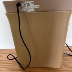 シュレッダー（木目調）の画像