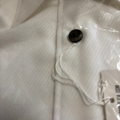 新品未使用　コムサ　長袖カッターシャツの画像