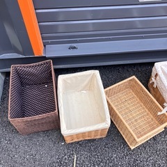 無料　入れ物色々の画像