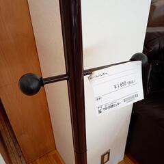 【リユースのサカイ八街店】★ジモティ割あり★ ポールハンガー　ブラック　クリーニング済　YJ6562の画像