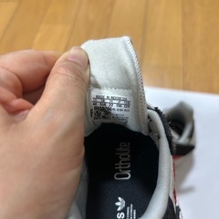 【状態：キレイ】アディダス 13.0cmの画像