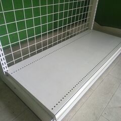 中日製 H135cm×W90cm 単体片面３段エンド什器 背面ネットタイプ■陳列棚・システム什器■S-616の画像