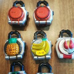 仮面ライダーガイム ロックシードセット
