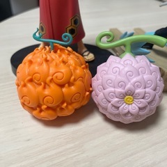 ルフィ、ゾロフィギュア他計４点の画像