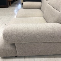 2人掛けソファー　ロータイプ　ファブリック　ライトグレー　【トレファク堺福田店】の画像