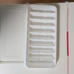 差し上げます‼️棒状製氷皿
