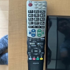 シャープ　液晶カラーテレビ　32インチ　LC-32H7 有料配達可の画像