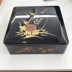 重箱　梅柄の画像