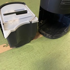 東○19 TOSHIBA 空気清浄機 RAD-CP80 12年製　動作品の画像