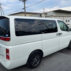 車検付き! 日産エルグランド4WDの画像