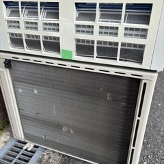 基本取り付け工賃込み‼︎直接引き取りも大歓迎‼︎直接引き取り10,000円引き‼︎富士通 エアコン 主に8〜10畳用 AS-M28D-W 2014年製 黄ばみあり/YJ071-02の画像
