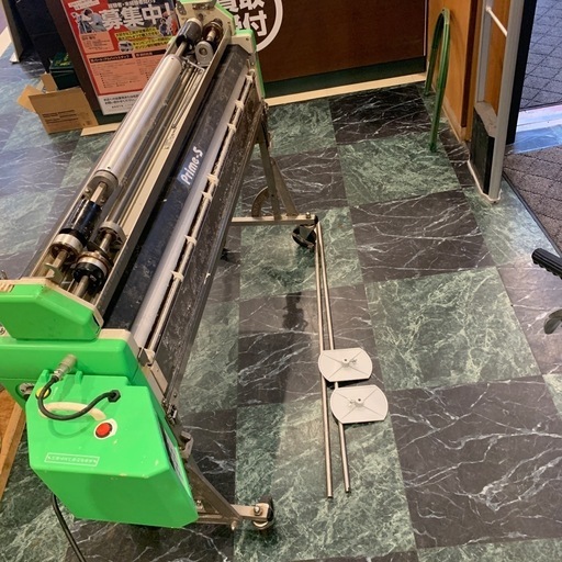 極東産業　クロス糊付け機　Prime-S