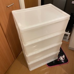 4段衣装ケース
