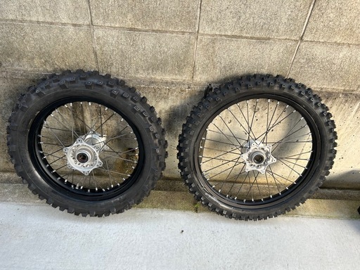品良く着こなすため KTM ホイールセットハスクバーナ 高瀬のその他 (ナチオ) GASGAS パーツ