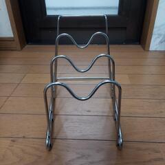 ステンレス　鍋蓋収納の画像