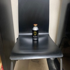 IKEA椅子二脚の画像